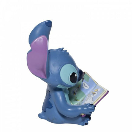 Disney Showcase Collection Figure - Lilo & Stitch - Stitch Read a Book (6cm)