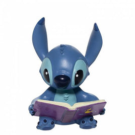 Disney Showcase Collection Figure - Lilo & Stitch - Stitch Read a Book (6cm)