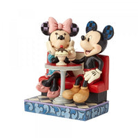 DISNEY TRADITIONS Figure - Mickey Mouse - Mickey & Minnie "Love Comes in Many Flavors" (16cm)