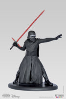 ATTAKUS  Statue - Star Wars, Elite Collection 1/10 - Kylo Ren (21cm)