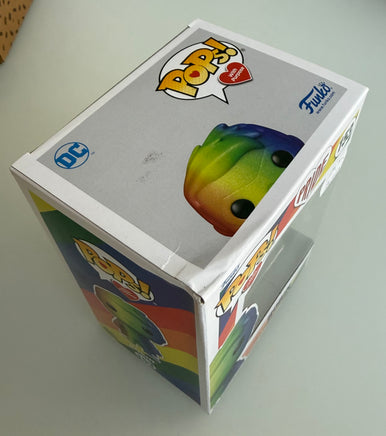 Funko POP! Heroes - Pride - DC Super Heroes - Robin (Rainbow) (153) "Small Box Damage"