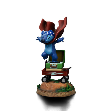 IRON STUDIOS, Art Scale Statue 1/10 - Lilo & Stitch : Stitch Laundry (19cm)