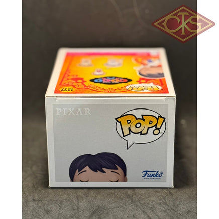Funko POP! Disney - Coco - Miguel (GITD) (1237) Exclusive "Small Box Damage"
