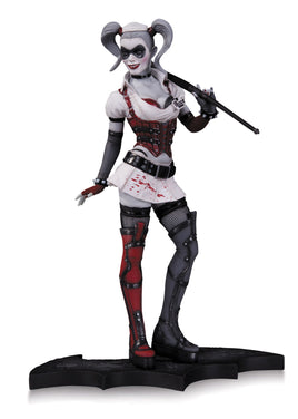 Dc Collectibles - Comics Batman:  Arkham Asylum Harley Quinn Figurines