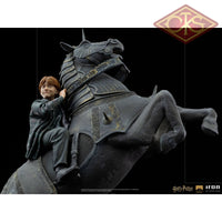 IRON STUDIOS Statue - Wizarding World - Harry Potter - Ron Weasley at the Wizard Chess (35cm)