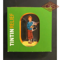 Moulinsart - Tintin / Kuifje - Tintin Holding a Newspaper (6cm)