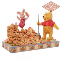 DISNEY TRADITIONS Figure - Winnie The Pooh - Piglet & Pooh Autum Leaves "Jumping into Fall" (14cm)