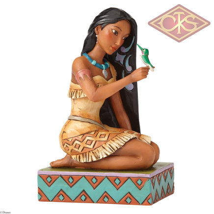 Disney Traditions - Pocahontas With Flit Free & Fierce (14 Cm) Figurines