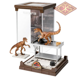 The Noble Collection - Magical Creatures Jurassic Park Velociraptor (18Cm)